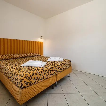 Onda Blu Lejlighedshotel Manerba del Garda
