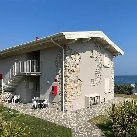 Onda Blu Aparthotel 4*
